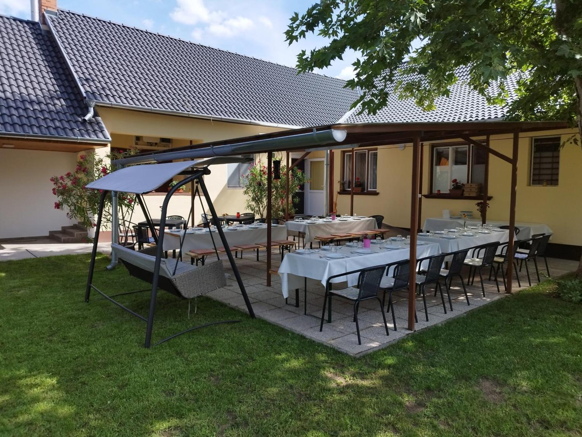 Tartos Szegfu Vendeghaz, Maganszallas Tazlar Екстер'єр фото